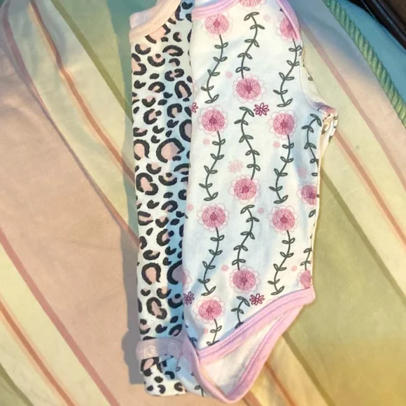 Baby Girl Clothes Bundle 6-9 Months - Picture 6 of 16